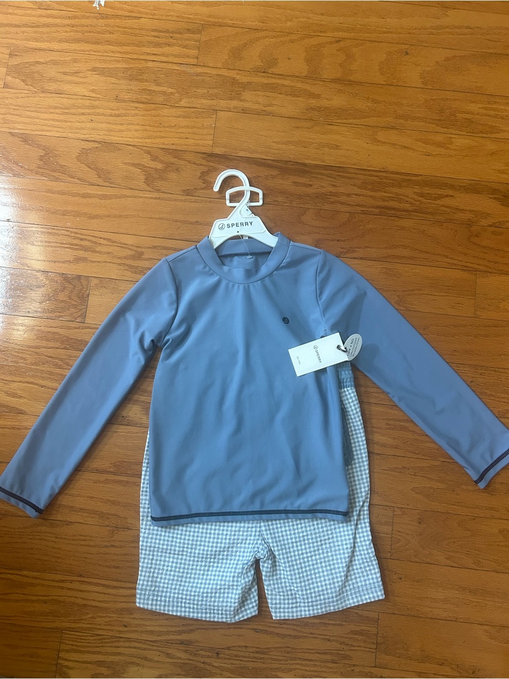 Sperry boys UPF 50+ Rash Guard Set size 6